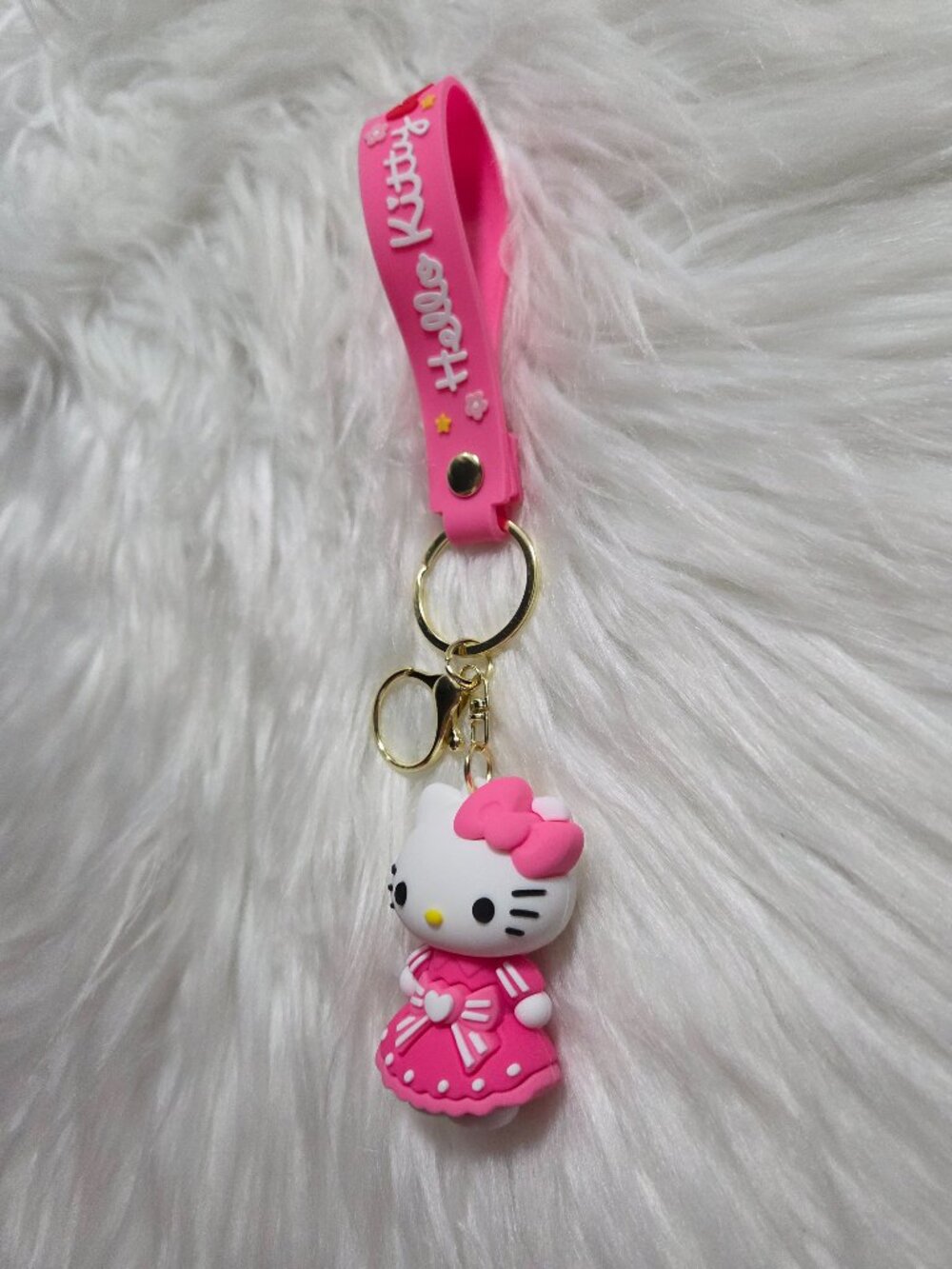 Hello Kitty Keychain - Picture 5 of 6